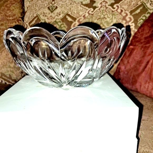 MARQUIS Crystal Keepsake Bowl - Picture 1 of 5